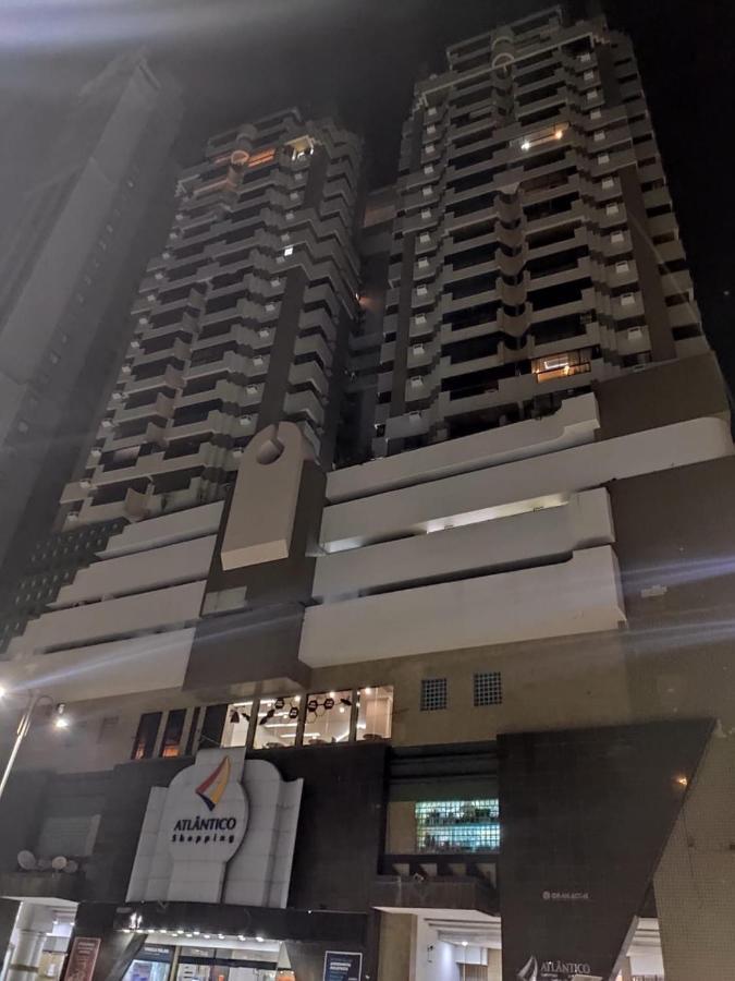 Apto A 30M Da Praia Sobre Shopping Atlantico Balneario Camboriu Exterior photo